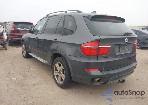 2012 BMW X5 xDrive35D z USA, uszkodzony, nr VIN 5UXZW0C59CL667583